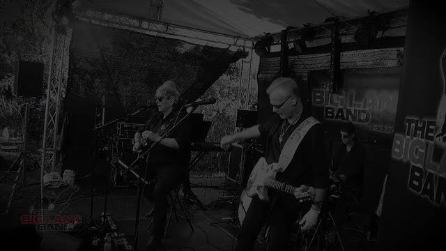Big Land Band live: "Have You Ever Seen The Rain" (©John Fogerty)